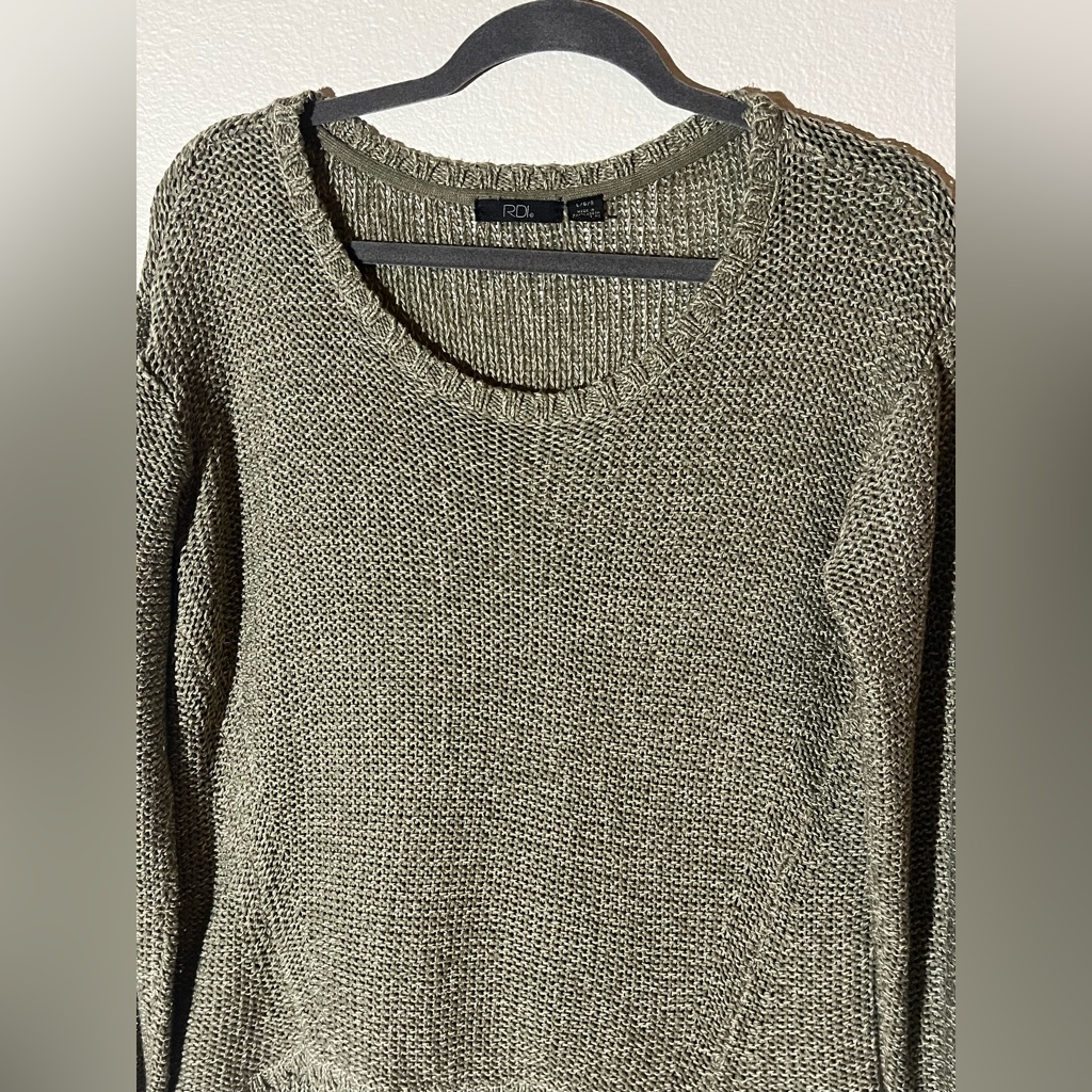 Rdi Sweater